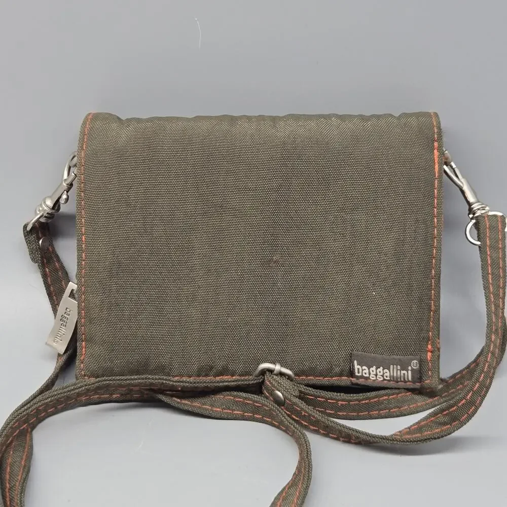 baggallini olive